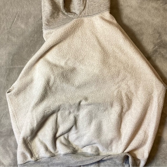 Avengers in Friends Milkshake Pose Gildan Grey Hoodie | Missing Drawstring - Picture 7 of 8